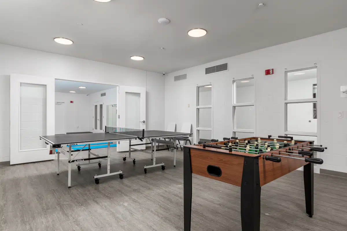 Avenues Recovery Center - Thumbnail 8