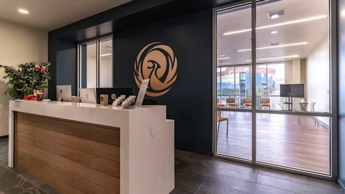 Phoenix Recovery Center LLC