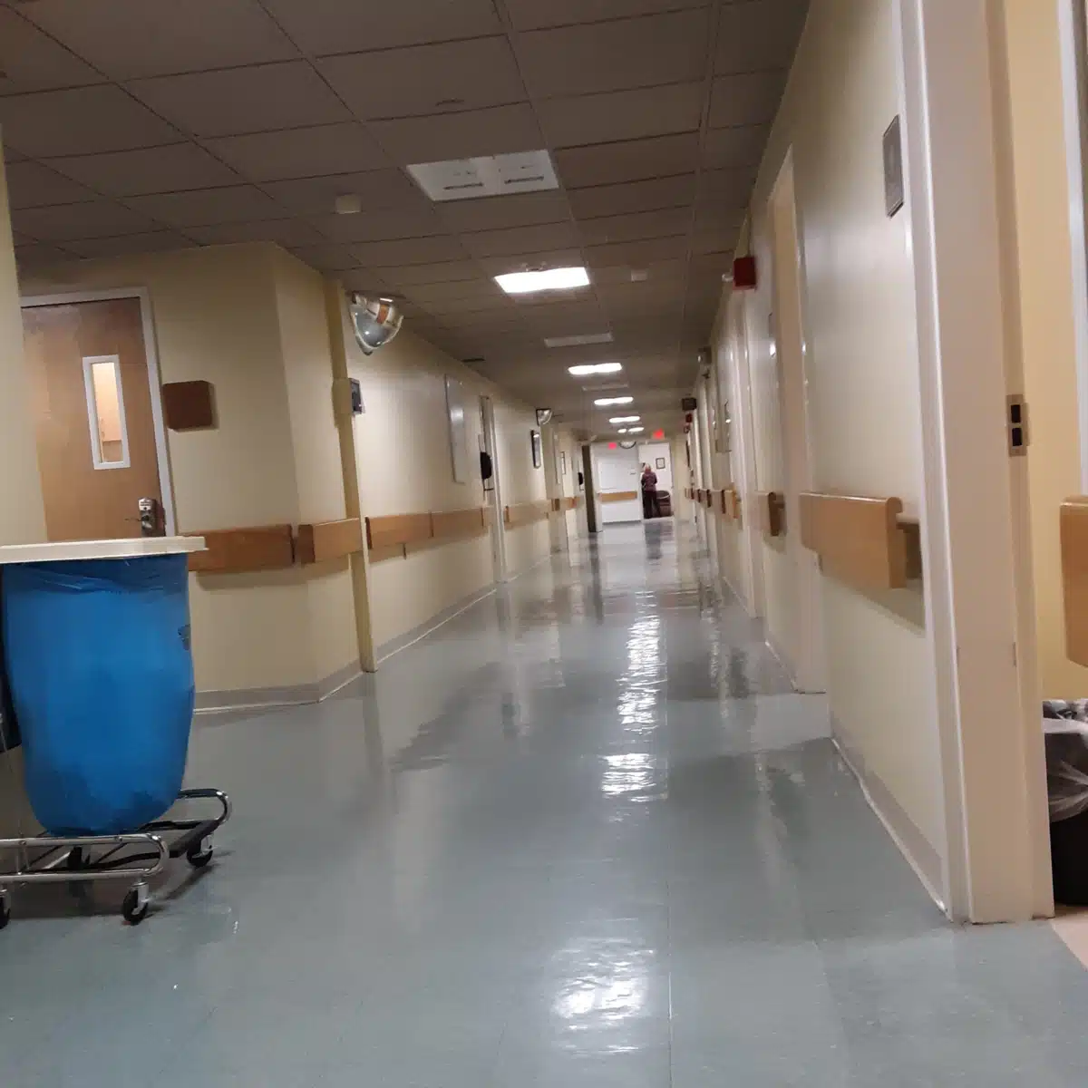 Roger Williams Medical Center - Thumbnail 4