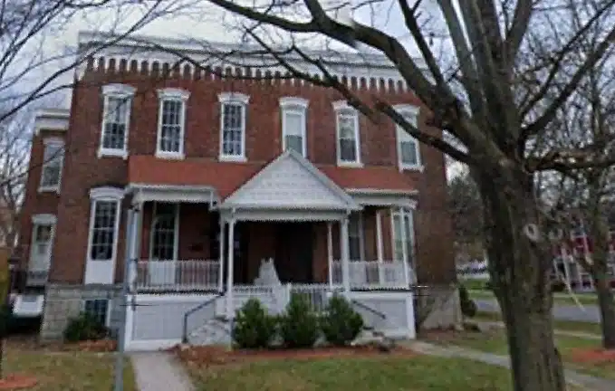 Syracuse Recovery Services