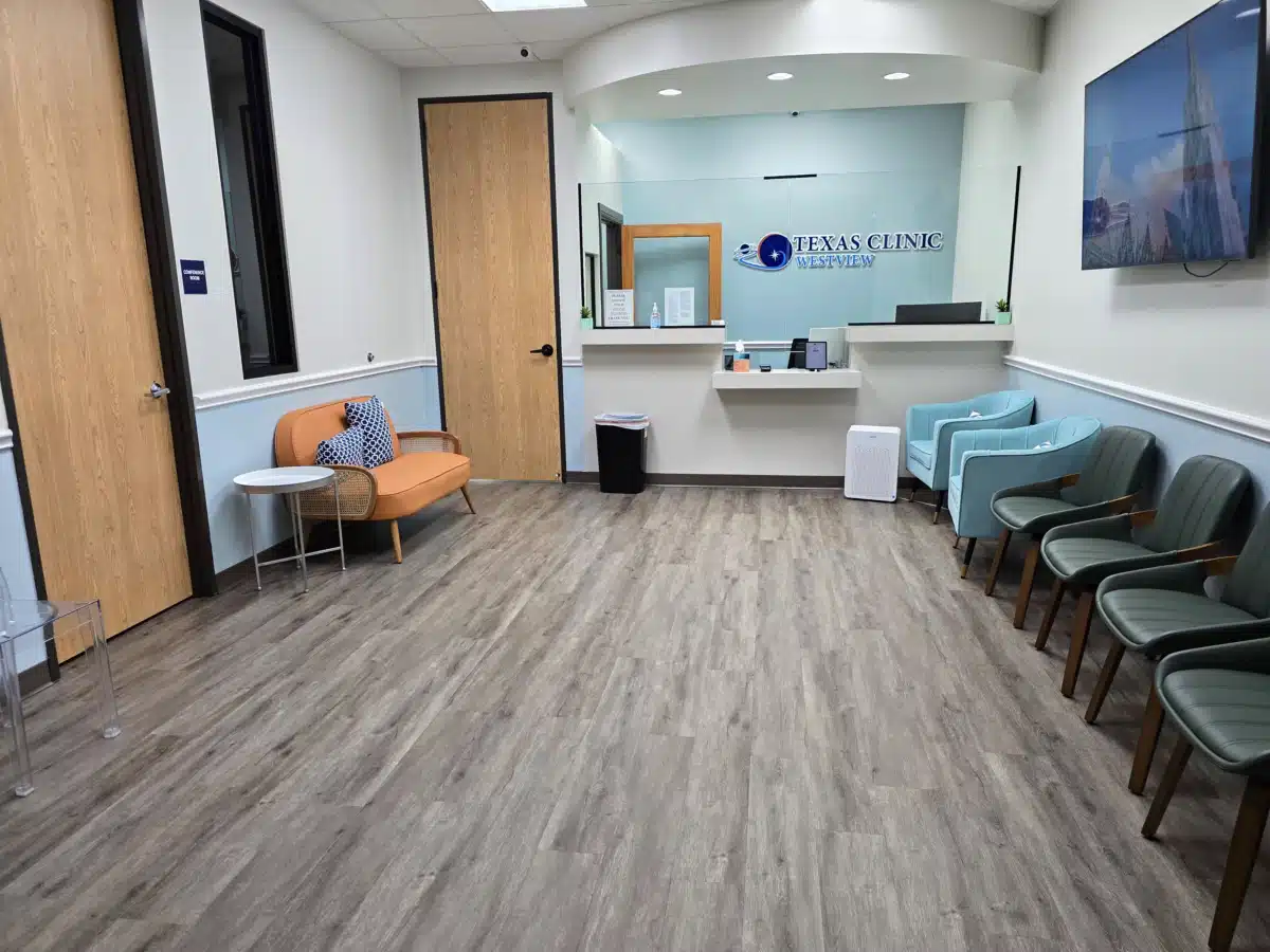 Texas Clinic - Thumbnail 4