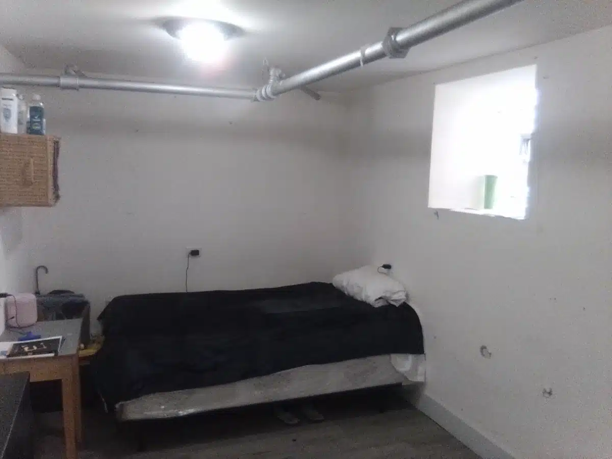 Yana House