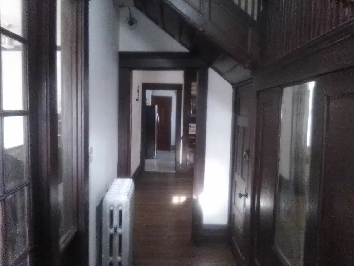 Yana House - Thumbnail 3
